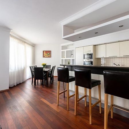 Bukowinska 12 Prywatne Mieszkanie 80M2 Z Dwiema Sypialniami I Balkonem 2X Bezplatne Miejsca Parkingowe Samodzielne Zameldowanie! Private Garage! Self Check-In System! 华沙 外观 照片