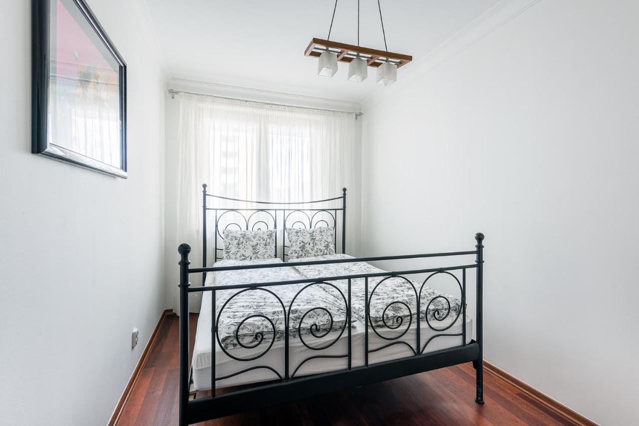 Bukowinska 12 Prywatne Mieszkanie 80M2 Z Dwiema Sypialniami I Balkonem 2X Bezplatne Miejsca Parkingowe Samodzielne Zameldowanie! Private Garage! Self Check-In System! 华沙 外观 照片
