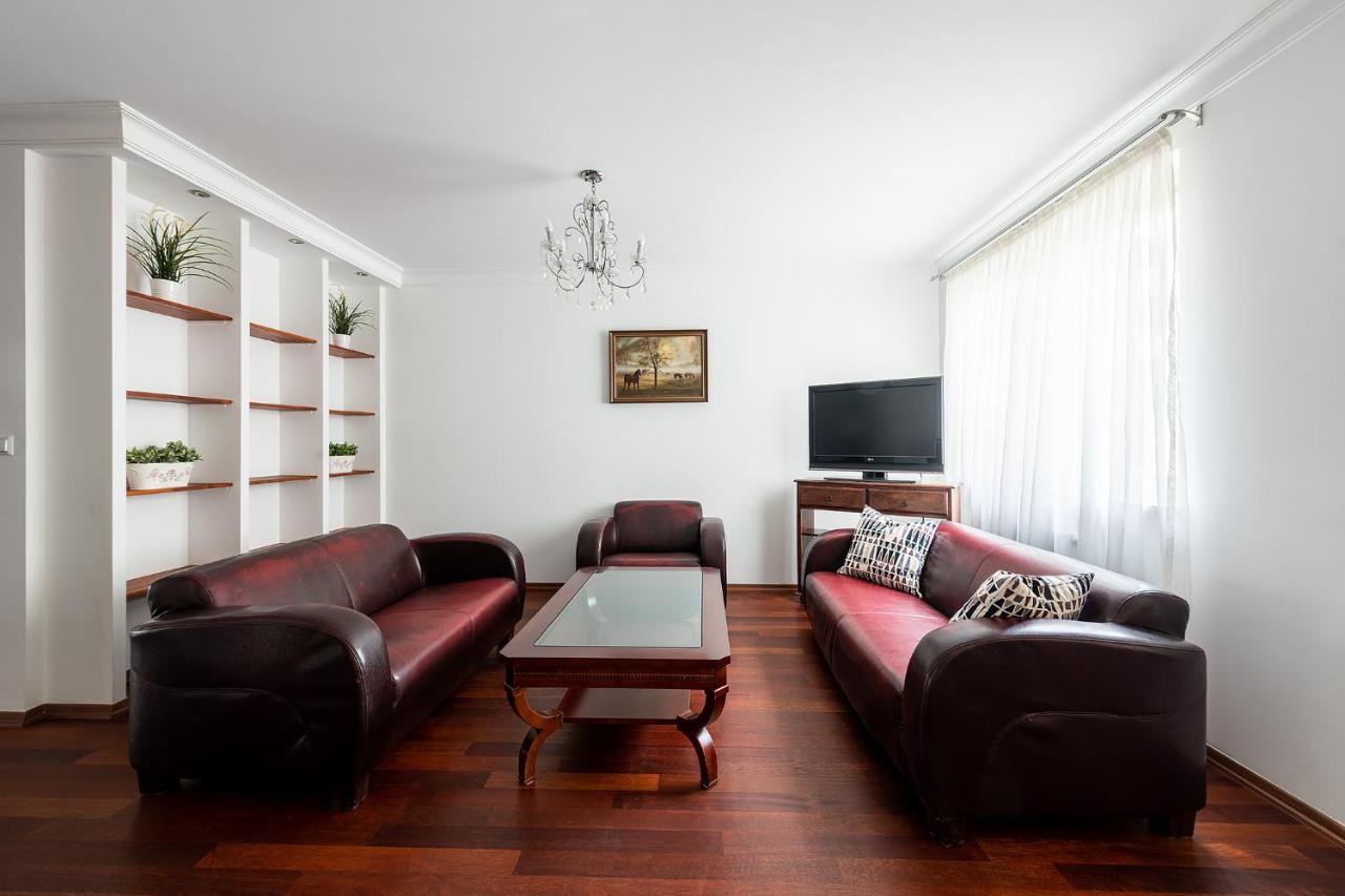 Bukowinska 12 Prywatne Mieszkanie 80M2 Z Dwiema Sypialniami I Balkonem 2X Bezplatne Miejsca Parkingowe Samodzielne Zameldowanie! Private Garage! Self Check-In System! 华沙 外观 照片