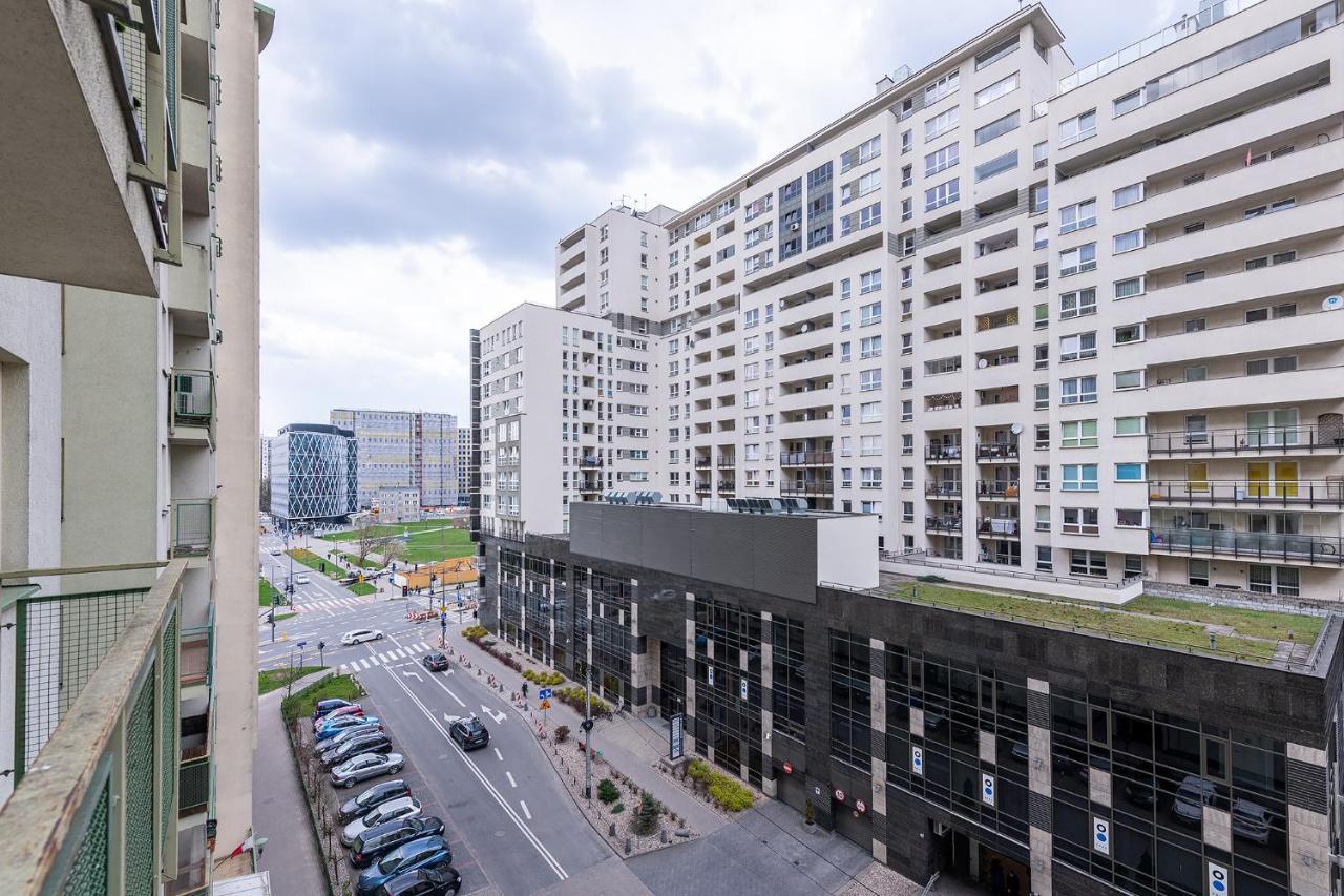 Bukowinska 12 Prywatne Mieszkanie 80M2 Z Dwiema Sypialniami I Balkonem 2X Bezplatne Miejsca Parkingowe Samodzielne Zameldowanie! Private Garage! Self Check-In System! 华沙 外观 照片